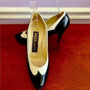 Bally of Switzerland Black & White Leather Heels Size 5M | Classic Vintage Style